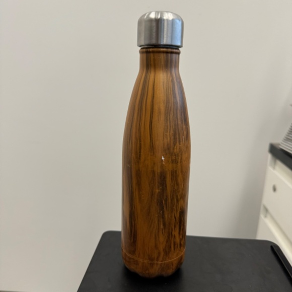 S'well Wood Water Bottle, 17 oz - Picture 2 of 3